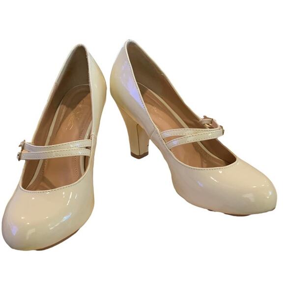 Journey collection shoes Mary Jane heels round toe all man made materials 7 - Picture 1 of 10